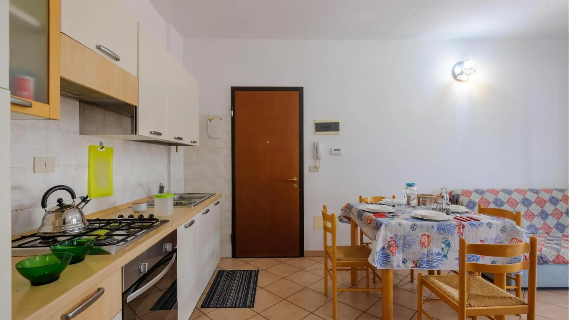 Cozy Apartment In Comacchio With Wifi