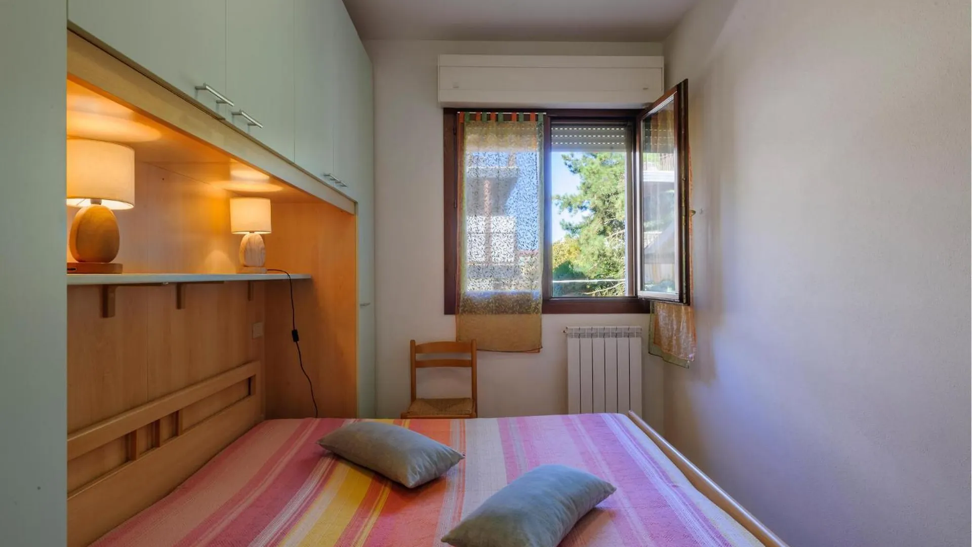 Cozy Apartment In Comacchio With Wifi